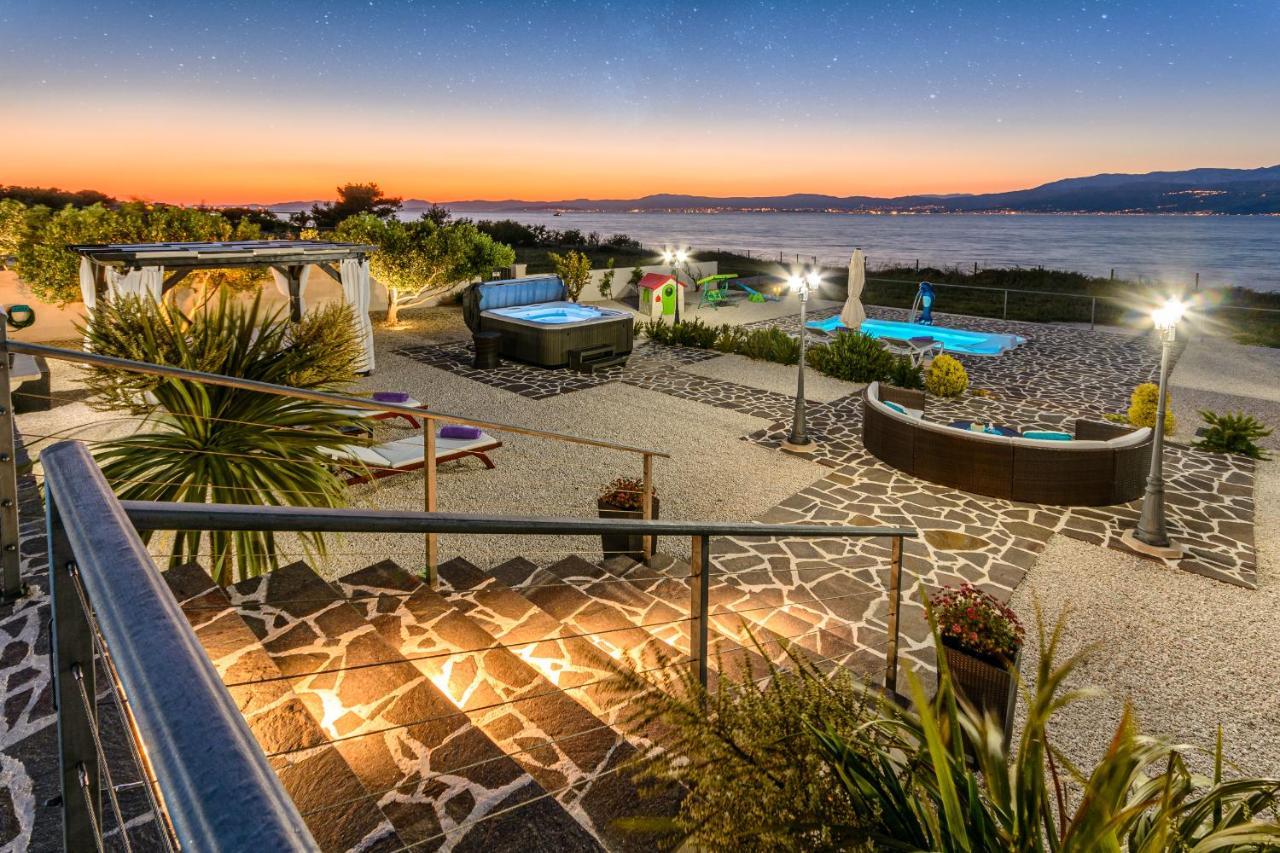 Villa Mis Supetar Bagian luar foto