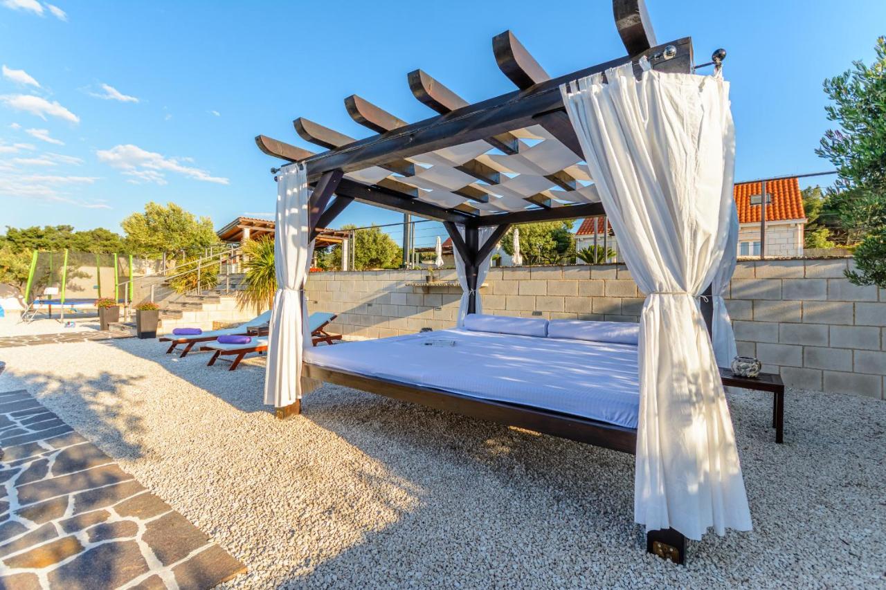 Villa Mis Supetar Bagian luar foto