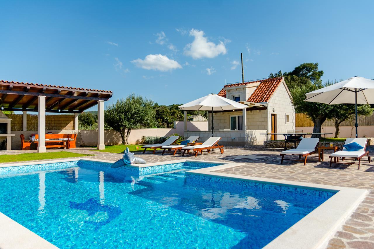 Villa Mis Supetar Bagian luar foto